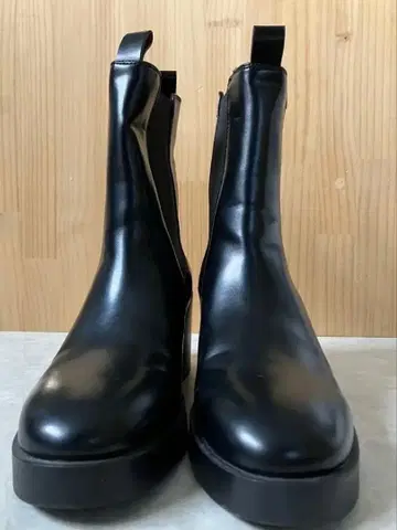 [ H&M ] 블랙 사이드 고어 부츠 통굽