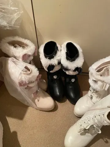 퍼 포함 리본 장식 힐 부츠 시마무라 마시로 아리스 M 사이즈 삼색 세트