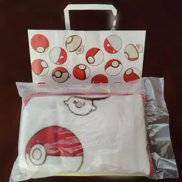 미스터도넛 콜라보 포켓몬 두르래곤 담요 종이 봉투 포함