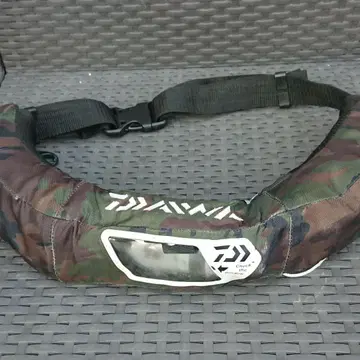 다이와 카모플라쥬 구명 조끼 DF-2207