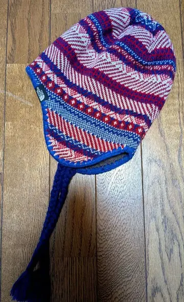 기하학 패턴 니트 모자