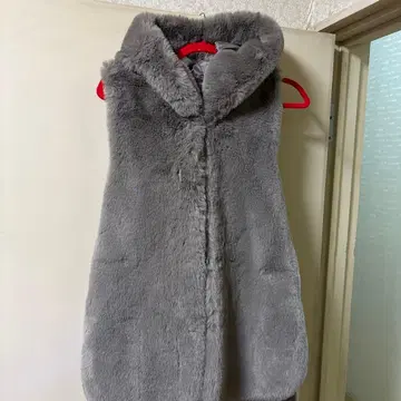 PASSONE 후드 부착 그레이 퍼 베스트