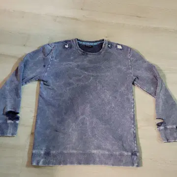 GLAMB 데미지 가공 맨투맨