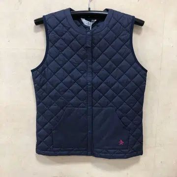 맨싱웨어 여성 네이비 퀼팅 베스트 펭귄 자수 M