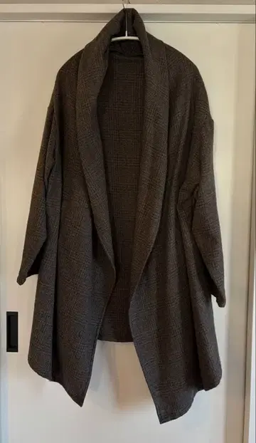 미즈이로 인드 체크 무늬 드레이프 가디건