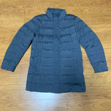 유니클로 남성용 그레이 다운 자켓 S 미사용 새상품