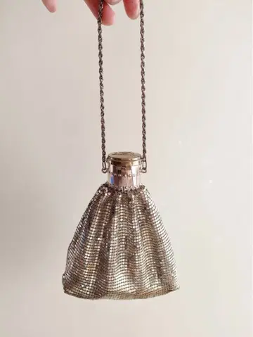 메탈 메쉬 백 빈티지 빈티지 실버 파티 백