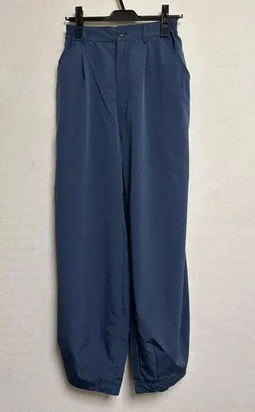 Casper John 버블 테크 하이 테이퍼드 팬츠 (시착만 한 상품)