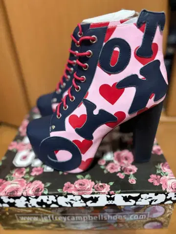 제프리 캠벨 부츠