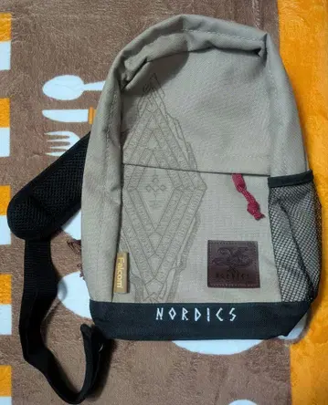 이스 X 바디백, 오리지널 핀 배지 2종 세트