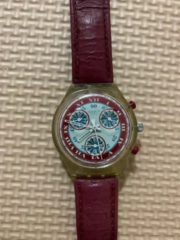 Swatch 크로노그래프 시계 빨간색/파랑/화이트