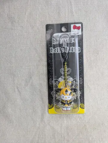 헬로키티 h.naoto 콜라보 스트랩