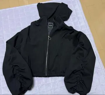 EATME 후드 부착 링 지퍼 숏 후드티