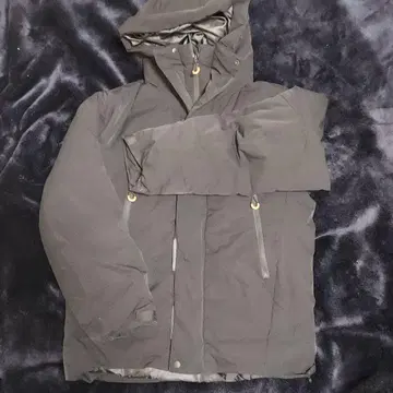 BEAMS DESIGN 다운 자켓 S 사이즈 TIGORA