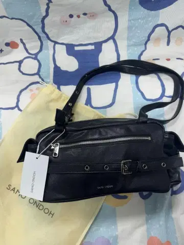 SAMO ONDOH 블랙 가죽 숄더백
