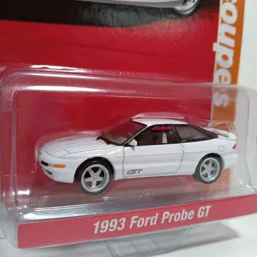 1/64 오토 월드 1993 포드 프로브 GT 화이트