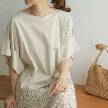 어반 리서치 도어스 변형 슬리브 풀오버