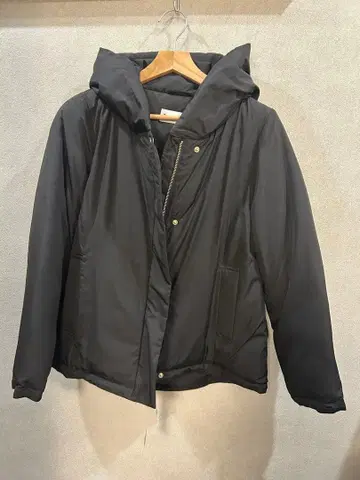 미사용 새상품 글로벌 워크 미 실루엣 다운 자켓