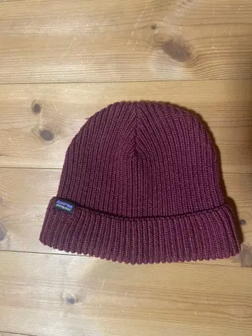 patagonia 버건디 니트 모자