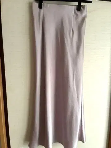 새상품 핑크 실크 플레어 스커트 허리밴딩 아르페쥬 스토리