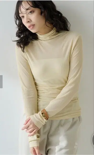 플라이 터틀 풀오버