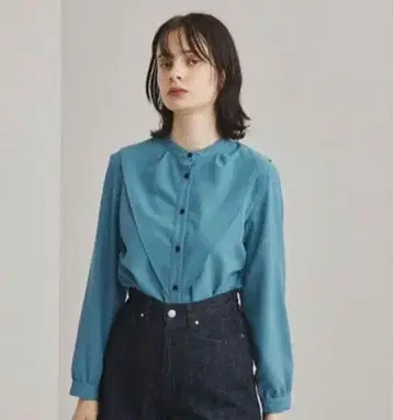 UNITED TOKYO 케이프 칼라 블라우스 블루