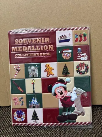 수베니어 메달 케이스 디즈니 크리스마스 2025 산타 미키