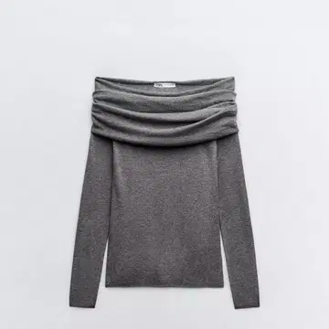 ZARA 오프숄더 그레이 니트탑