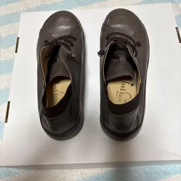 다크 브라운 가죽 로퍼