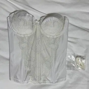 브라이덜 이너 C70