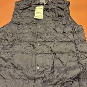 무인양품 경량 다운 노카라 베스트 블랙 남성용 M 사이즈