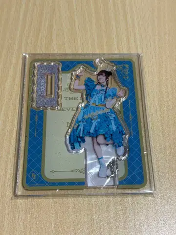 2024 가을 홀츠 의상 마나카 마나 아크릴 스탠드