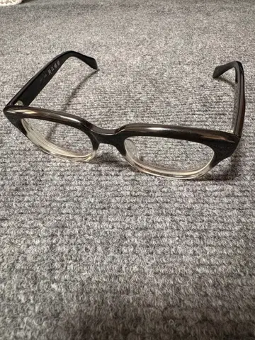 사바에 제작 빈티지 셀룰로이드 안경 2톤