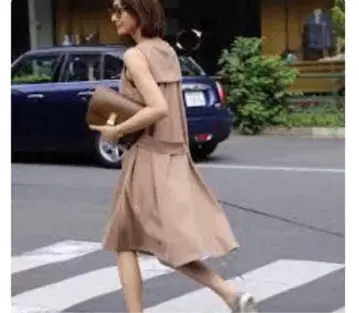 토미오카 요시코 씨 착용 Stunning Lure 원피스