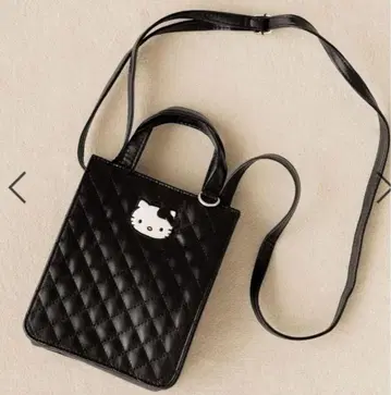 LOWRYSFARM 헬로키티 퀼팅 숄더백 블랙