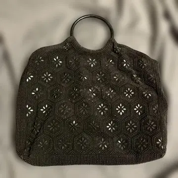 블랙 꽃무늬 자수 핸드백