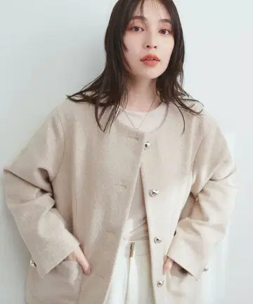 내추럴 쿠튀르 하트 단추 포근한 소재 코트 자켓 베이지