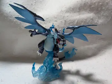 메가 리자몽 X 피규어