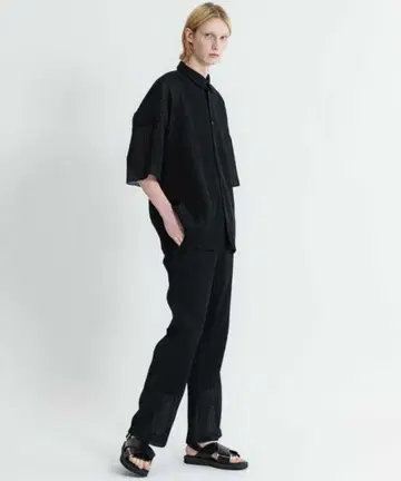 SHAREEF STUDIOUS 별주 PLEATS PANTS 플리츠 팬츠