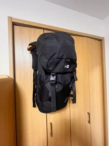 NEW ERA 백팩 블랙