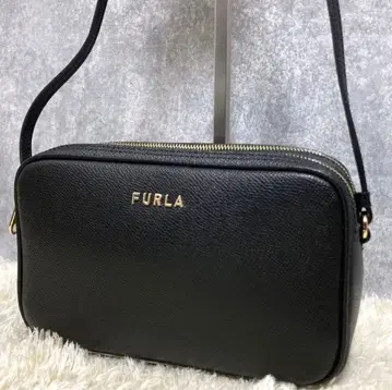 [컨디션 최상] FURLA 훌라 릴리 숄더백 천연 가죽 블랙
