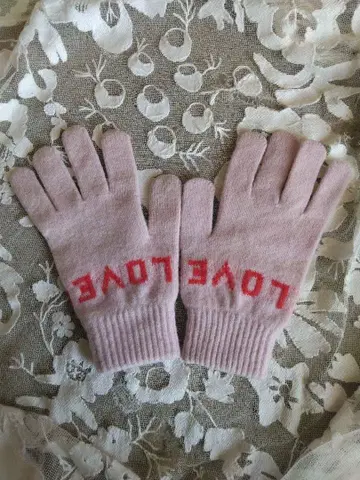 레어 QUINTON & CHADWICK 핑크 장갑