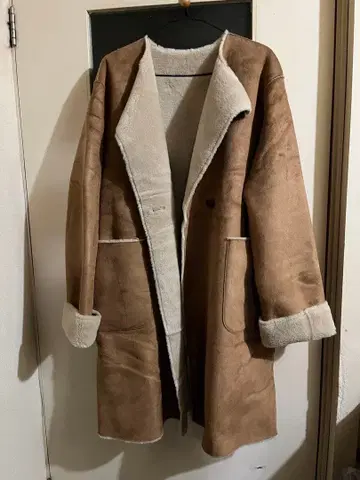 브라운 무스탕 코트 플리스 안감