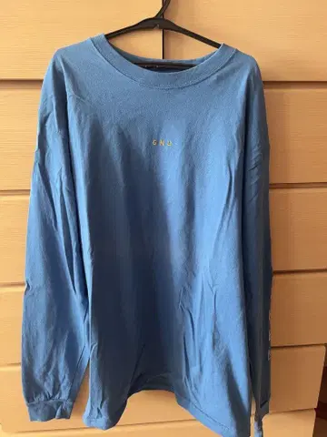 King Gnu 롱티 L 사이즈