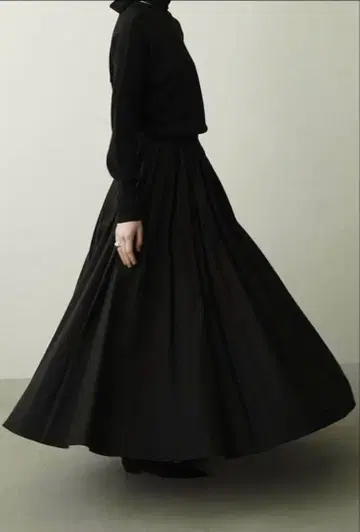 CLANE 클라네 볼륨 플레어 맥시 스커트