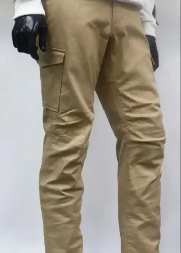 Bianchi 베이지 카고 팬츠