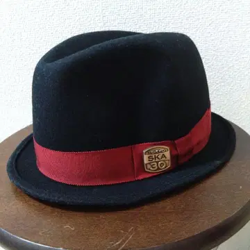 스카파라 x CA4LA 30주년 기념 펠트 햇