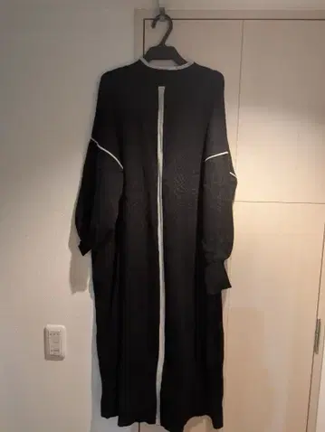 DouDou 긴팔 배색 니트 원피스