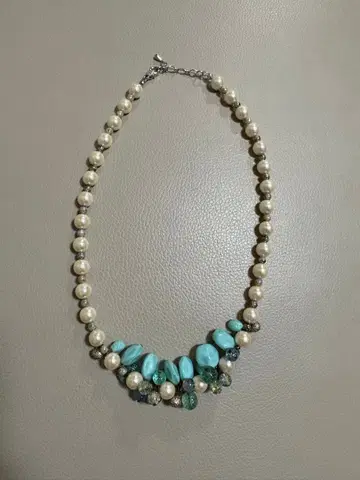 터콰이즈와 펄풍 목걸이