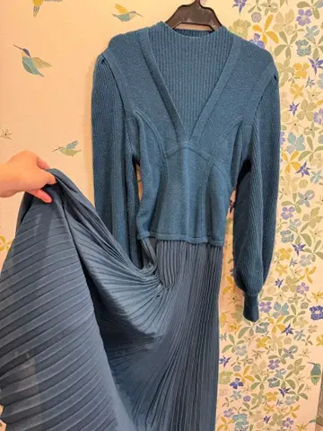 [ SNIDEL ] 니트 코르셋 원피스/긴팔 플리츠